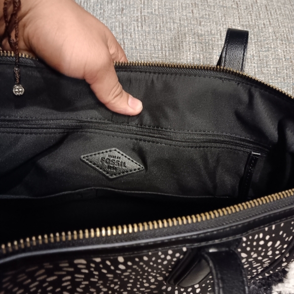 Fossil Black and White Patterned Tote Bag - Picture 7 of 7